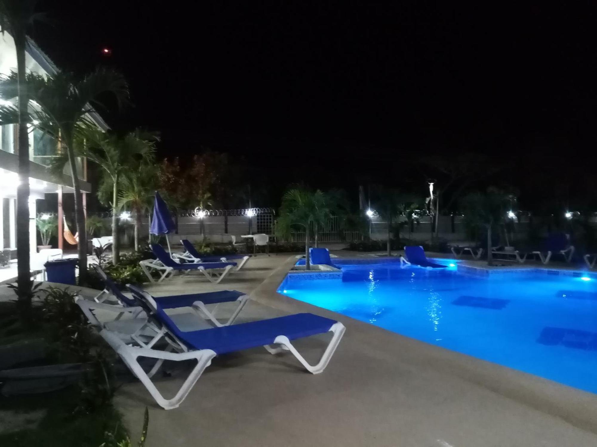 Malibu Dreams Village Nueva Gorgona Exterior photo